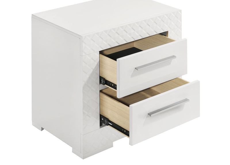 Ives 4 & 5 Piece Bedroom Set E.king & Queen White & Grey - My Sweet Home Furniture (Queens, NY)