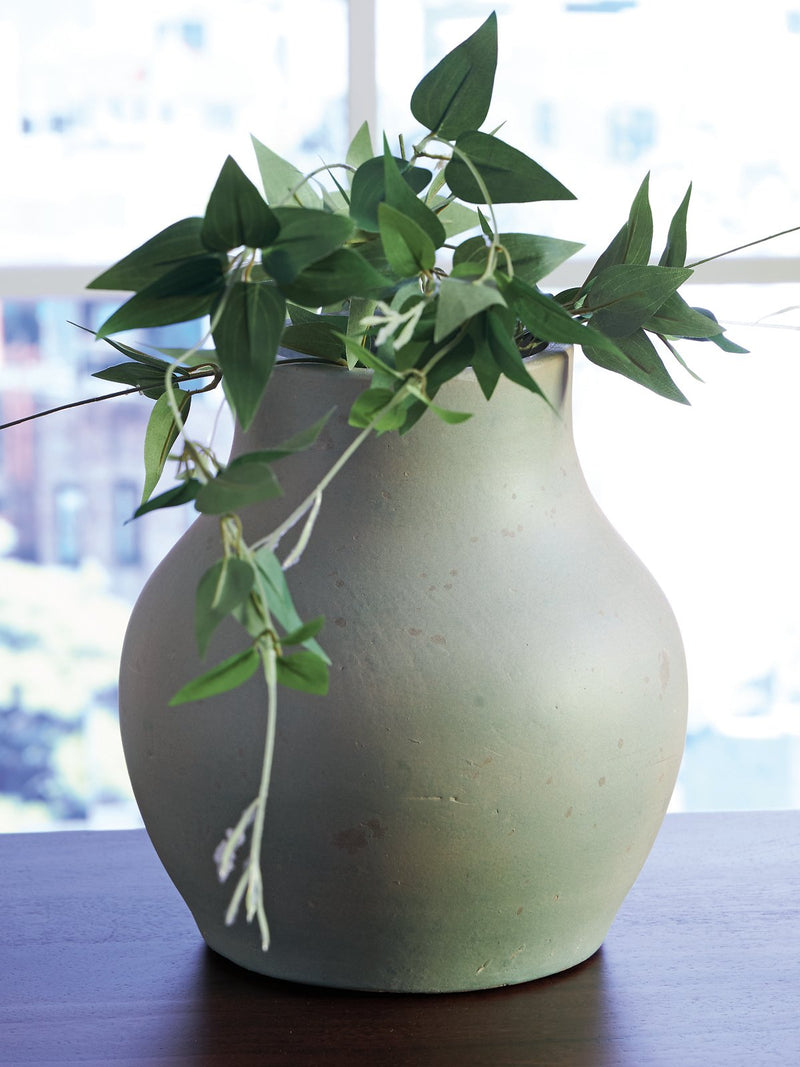 Baychester Vase - My Sweet Home Furniture (Queens, NY)