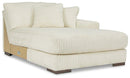 Lindyn Sectional