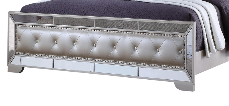 Gloria Contemporary Style Queen Bed in White finish Wood - My Sweet Home Furniture (Queens, NY)