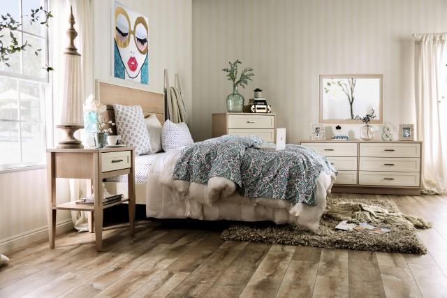 Roseburg Cal.King Bed - My Sweet Home Furniture (Queens, NY)