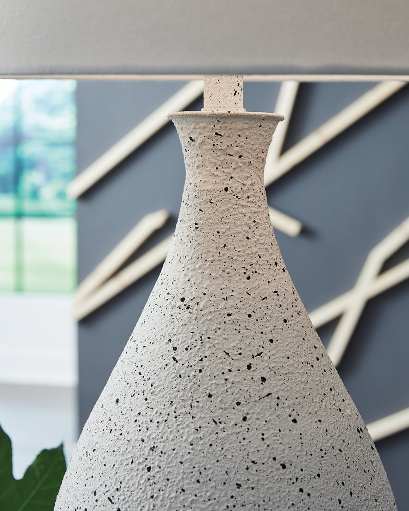 Wyattford Table Lamp - My Sweet Home Furniture (Queens, NY)