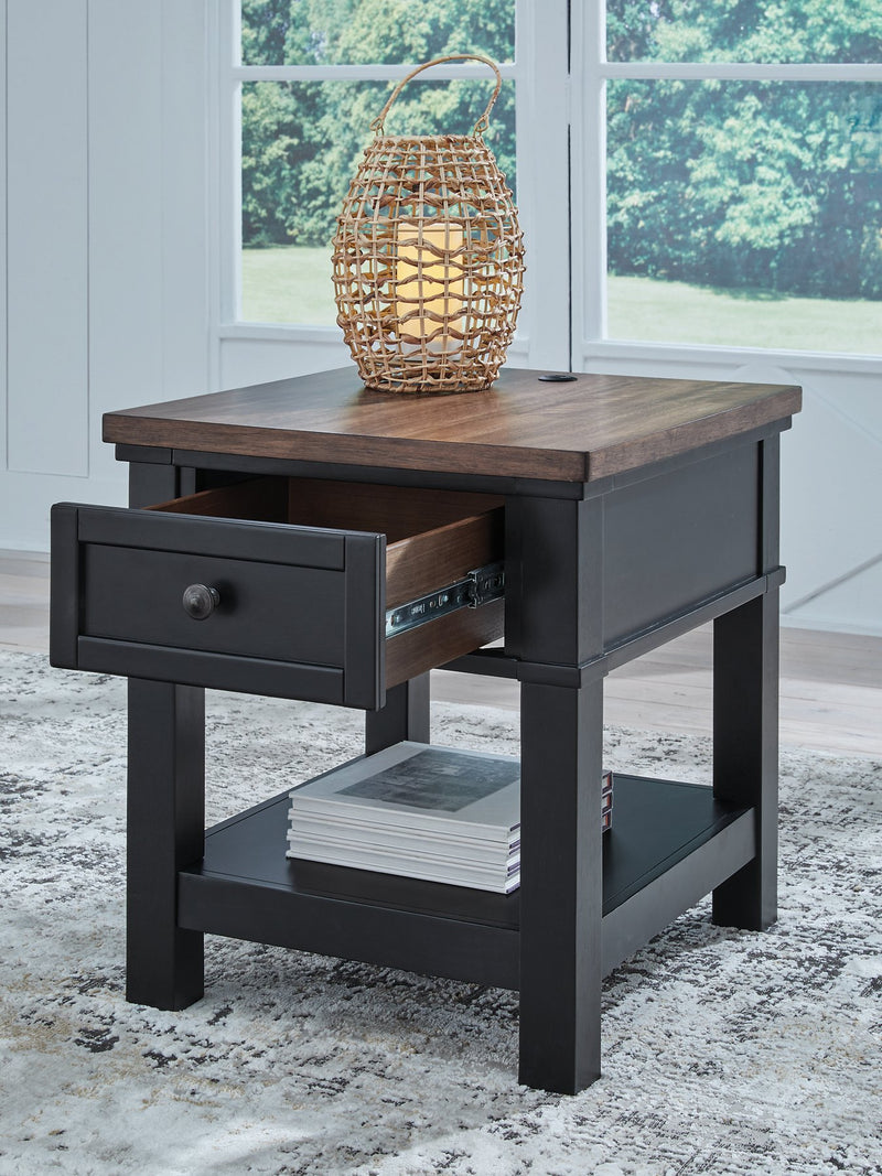 Wildenauer End Table - My Sweet Home Furniture (Queens, NY)